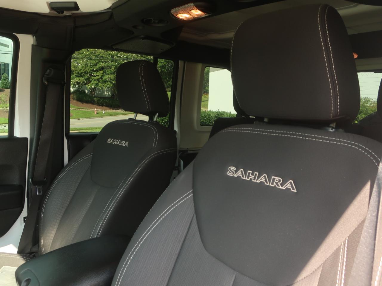 Jeep Wrangler Unlimited Sahara 4WD 2017