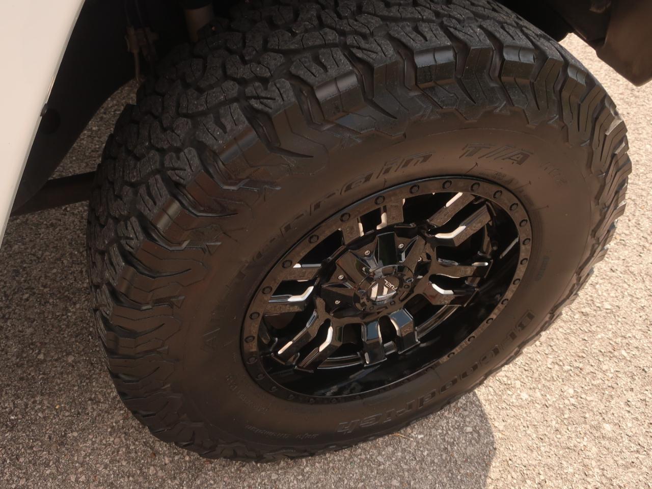 Jeep Wrangler Unlimited Sahara 4WD 2017