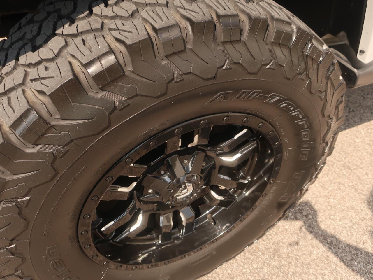 Jeep Wrangler Unlimited Sahara 4WD 2017