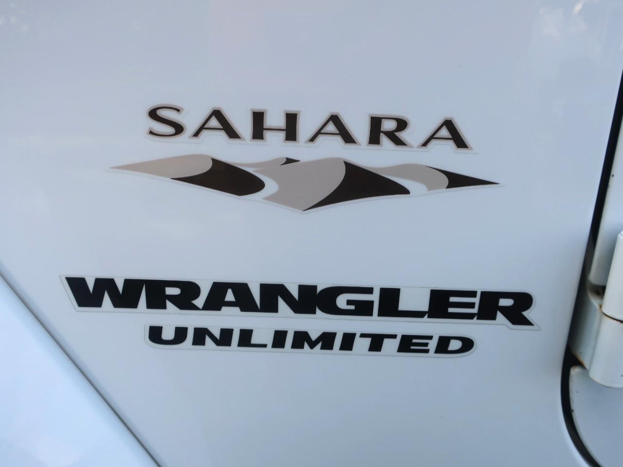 Jeep Wrangler Unlimited Sahara 4WD 2017
