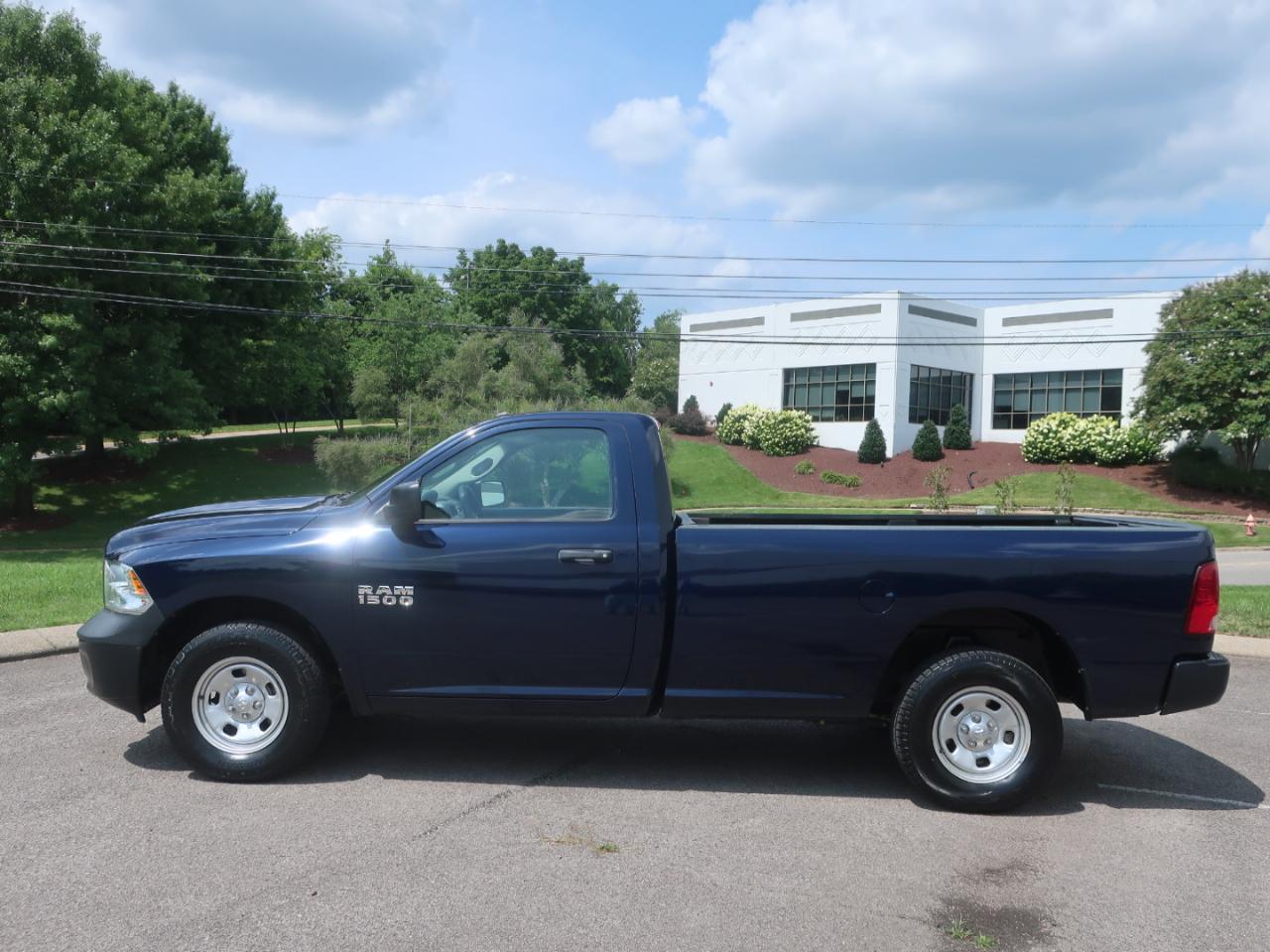 RAM 1500 Tradesman Regular Cab LWB 4WD 2017