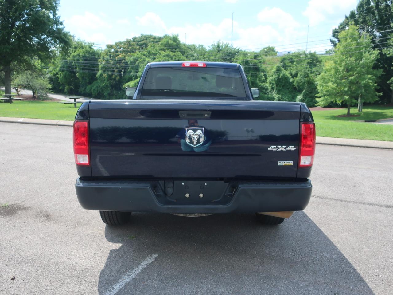 RAM 1500 Tradesman Regular Cab LWB 4WD 2017