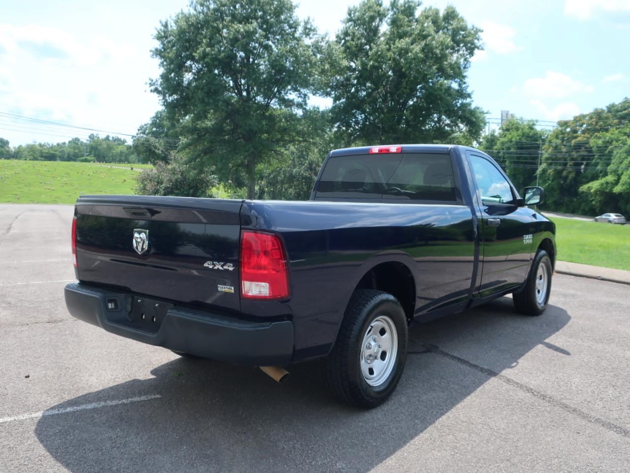 RAM 1500 Tradesman Regular Cab LWB 4WD 2017