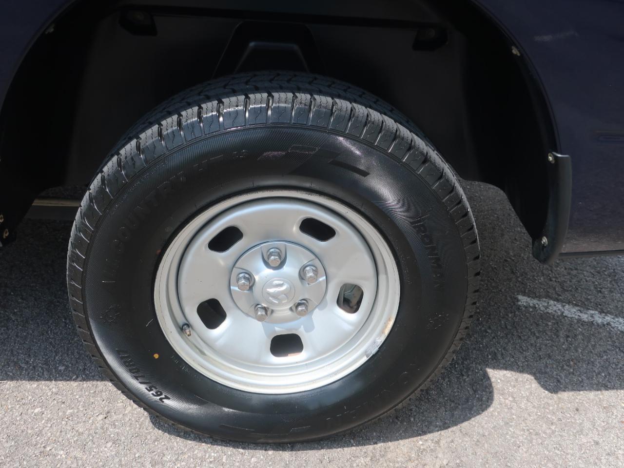 RAM 1500 Tradesman Regular Cab LWB 4WD 2017