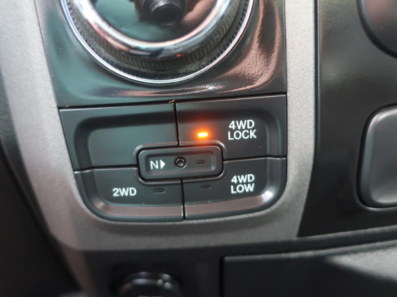 RAM 1500 Tradesman Regular Cab LWB 4WD 2017