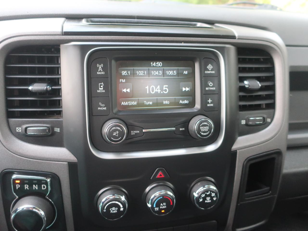 RAM 1500 Tradesman Regular Cab LWB 4WD 2017