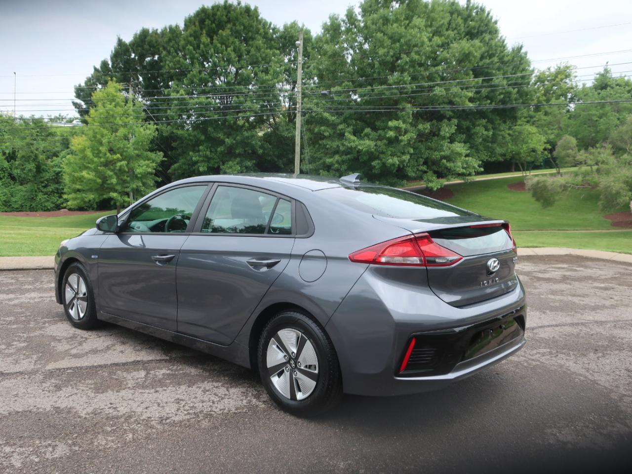 Hyundai Ioniq Hybrid Blue 2018