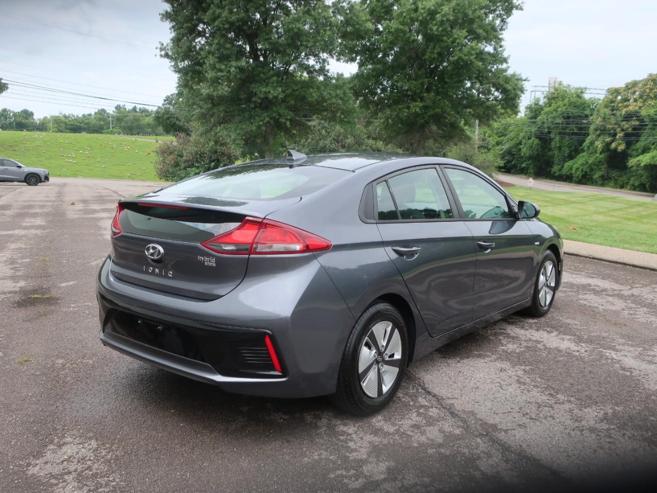 Hyundai Ioniq Hybrid Blue 2018
