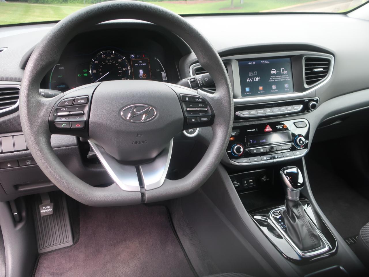 Hyundai Ioniq Hybrid Blue 2018