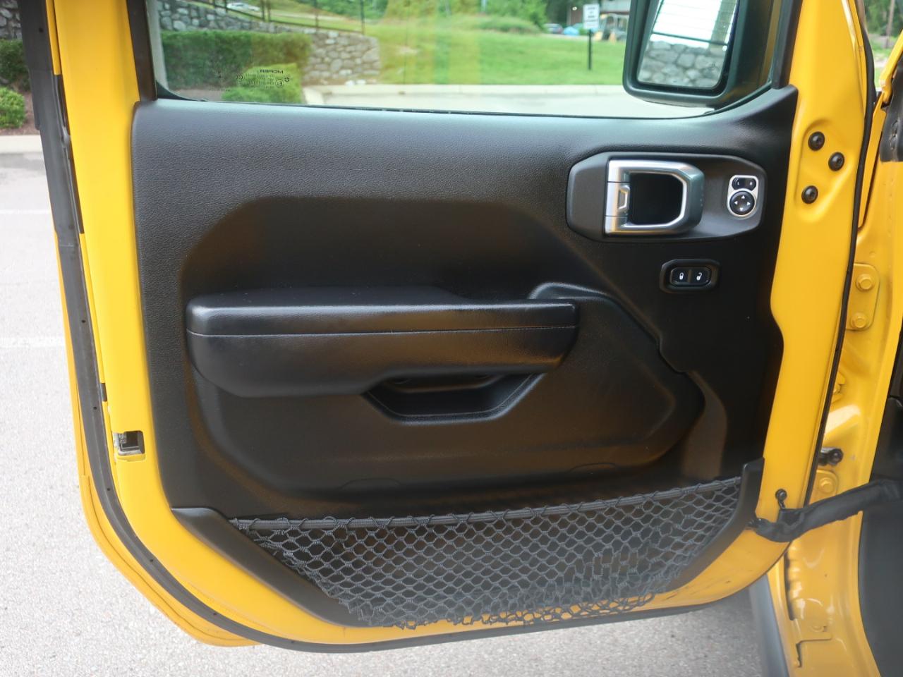 Jeep Wrangler Unlimited Willys Sport 4x4 2021