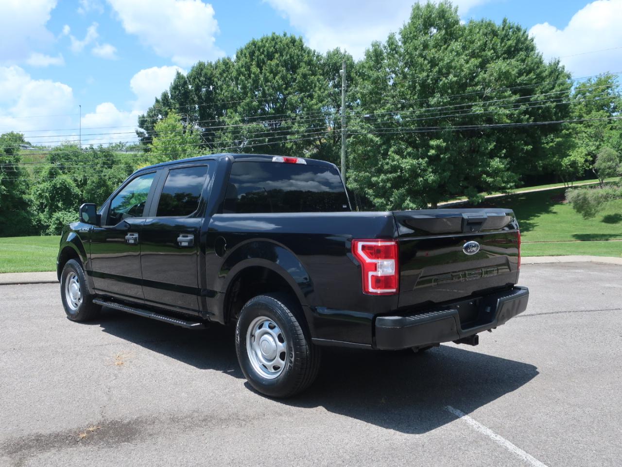 Ford F-150 XL SuperCrew 5.5-ft. Bed 4WD 2018