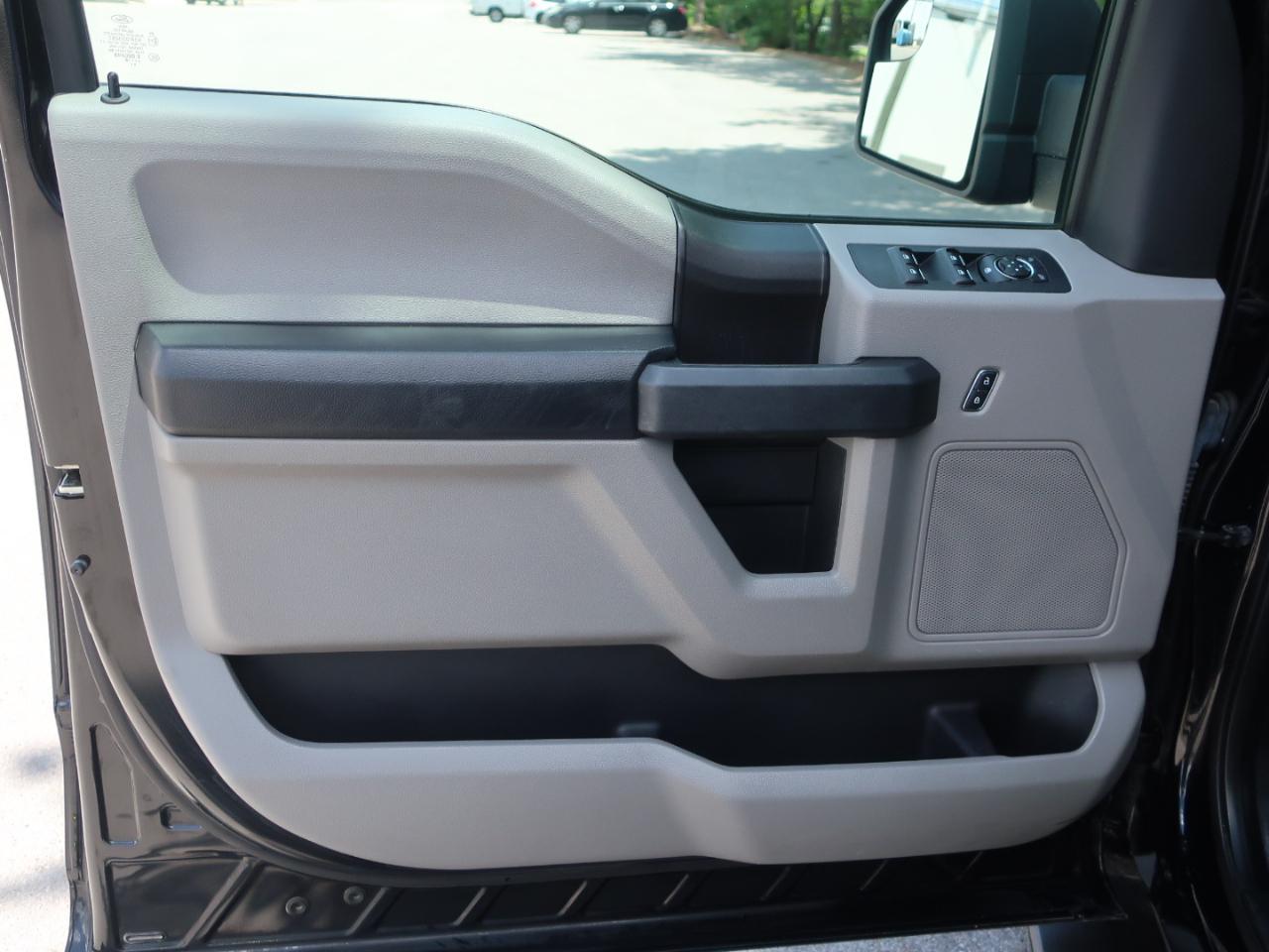 Ford F-150 XL SuperCrew 5.5-ft. Bed 4WD 2018