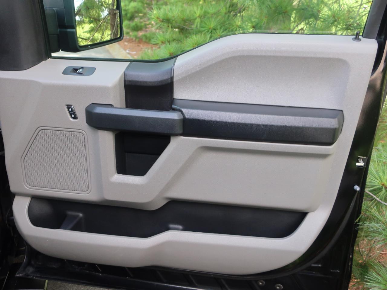 Ford F-150 XL SuperCrew 5.5-ft. Bed 4WD 2018