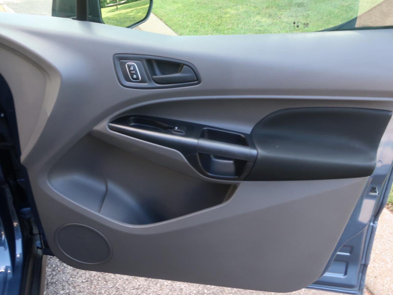 Ford Transit Connect Wagon XL w/Rear Liftgate LWB 2021