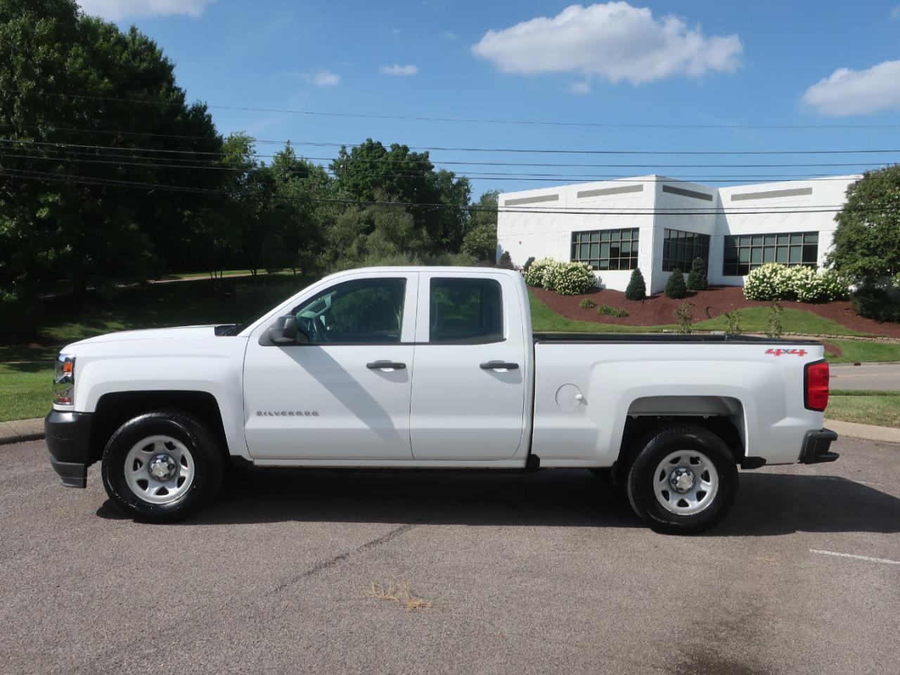Chevrolet Silverado 1500 Work Truck Double Cab 4WD 2017