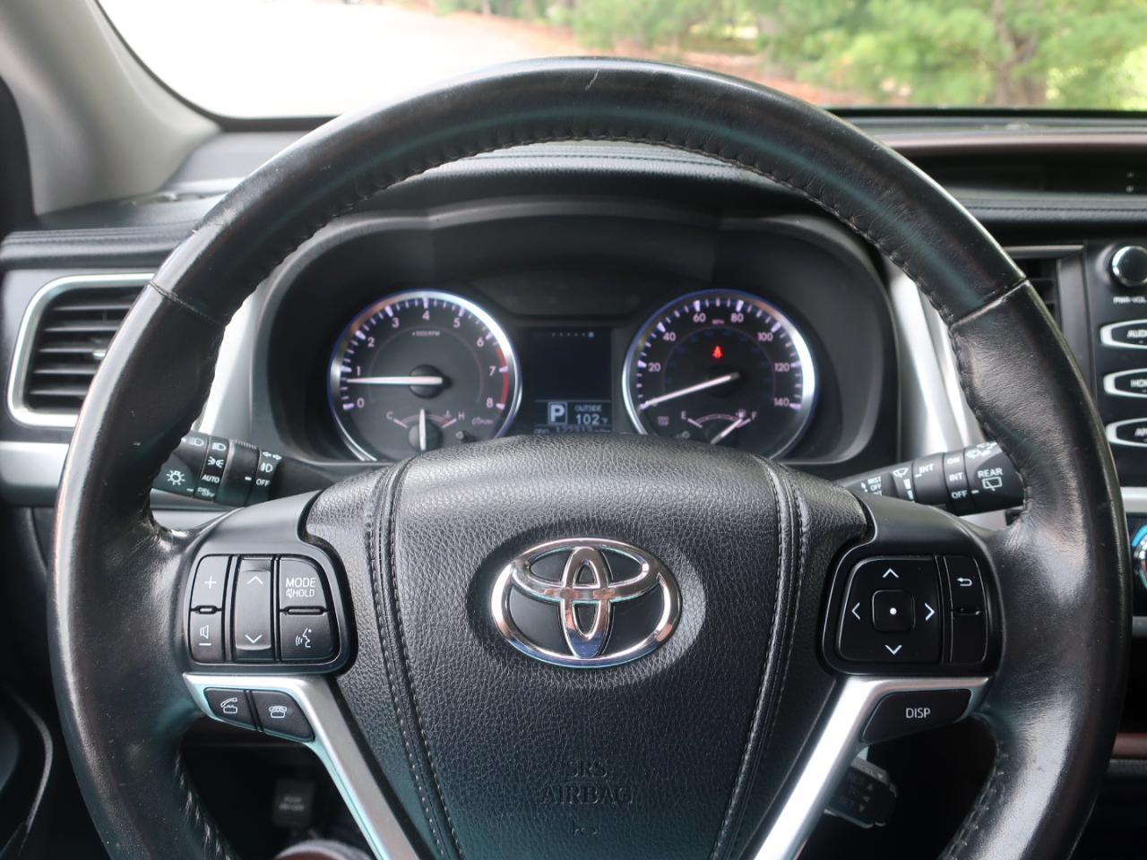 Toyota Highlander LE AWD V6 2014