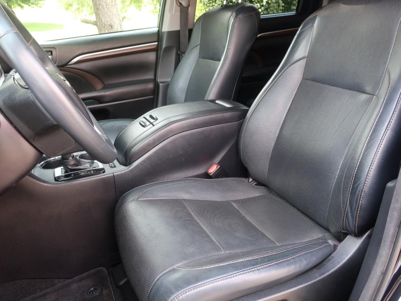 Toyota Highlander Limited AWD V6 2016