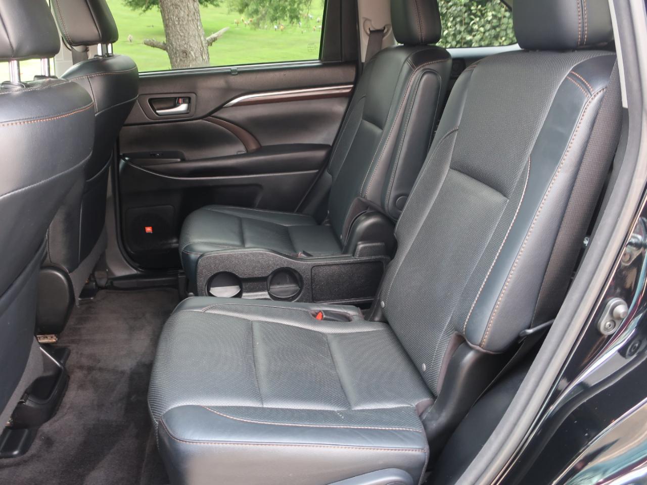 Toyota Highlander Limited AWD V6 2016