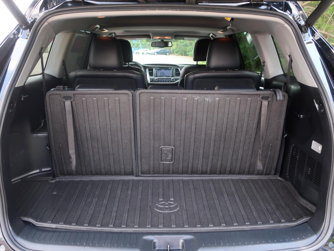 Toyota Highlander Limited AWD V6 2016