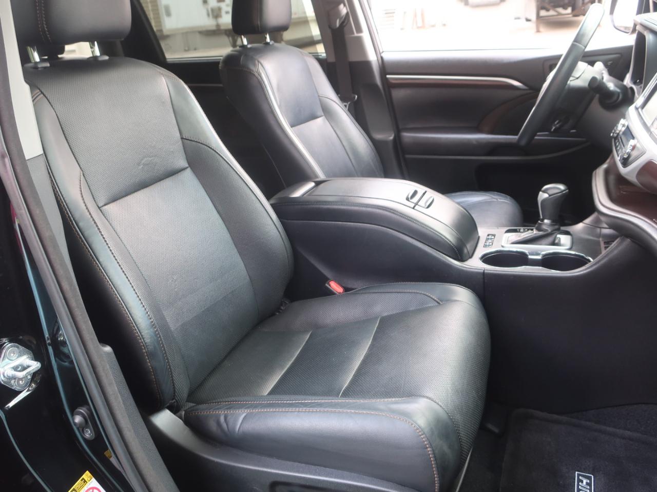 Toyota Highlander Limited AWD V6 2016