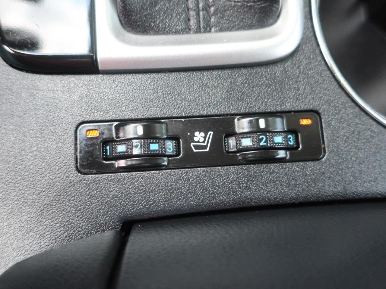 Toyota Highlander Limited AWD V6 2016