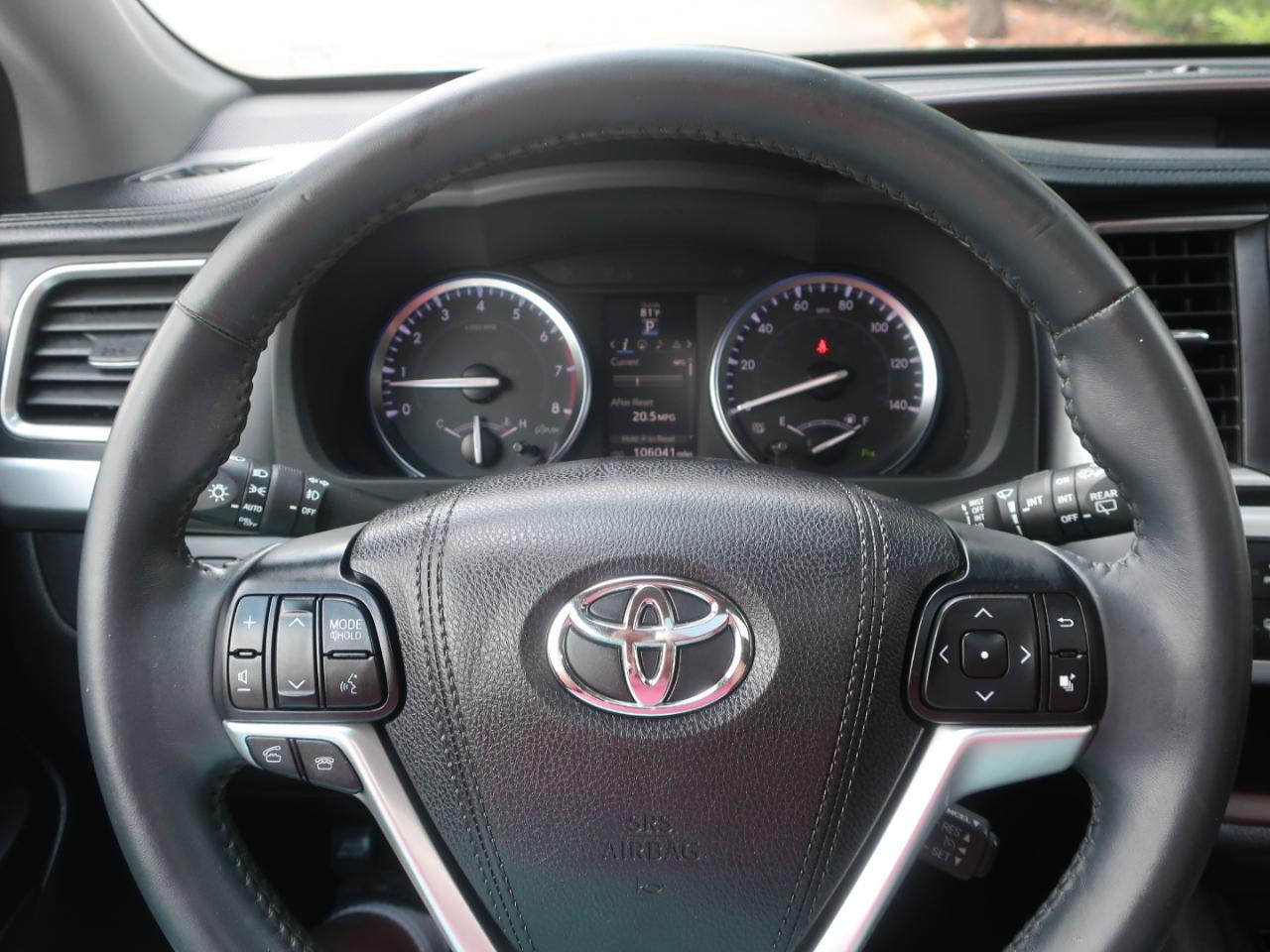 Toyota Highlander Limited AWD V6 2016