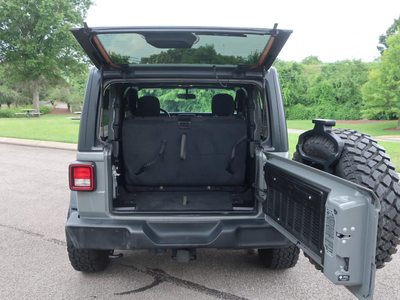 Jeep Wrangler Willys Sport 2 Door 4x4 2023