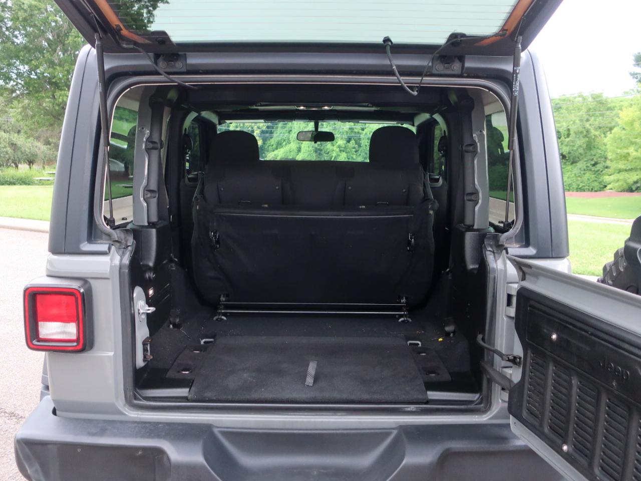 Jeep Wrangler Willys Sport 2 Door 4x4 2023