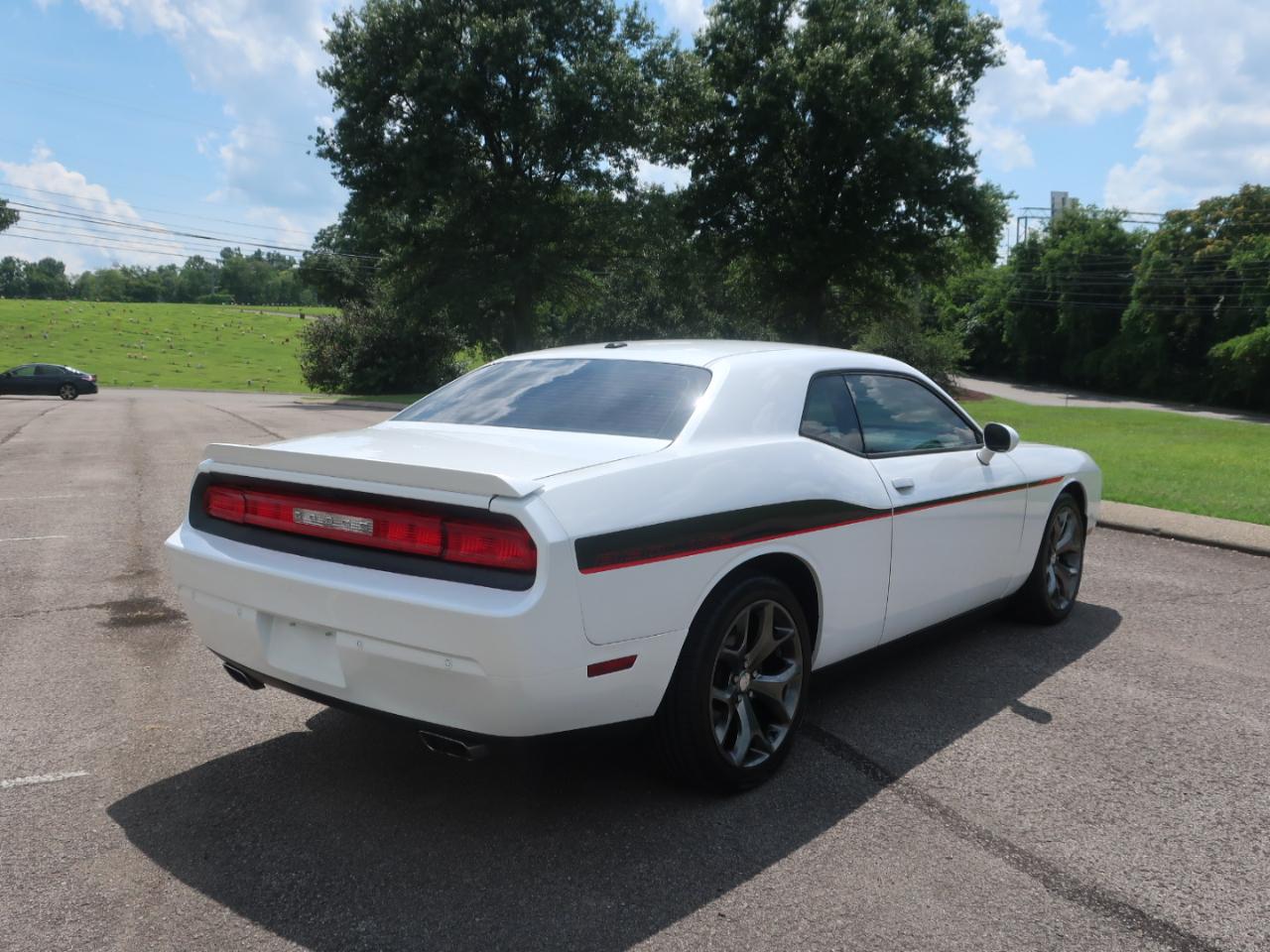 Dodge Challenger  2014