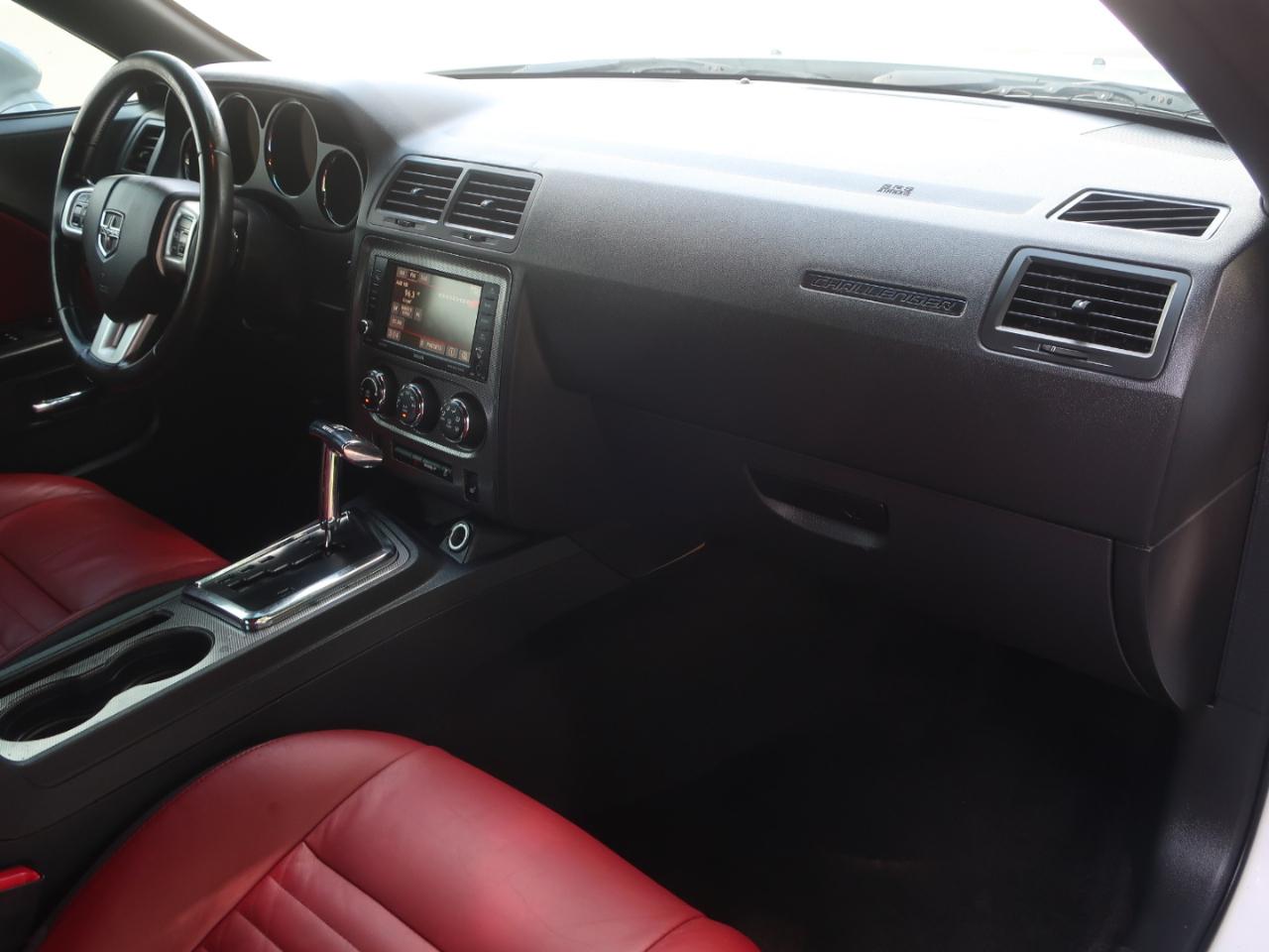 Dodge Challenger  2014