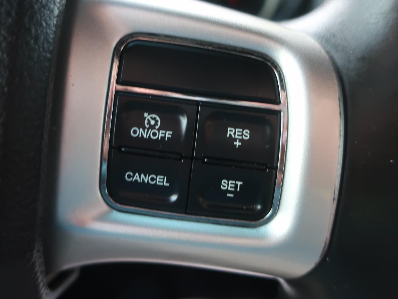 Dodge Challenger  2014