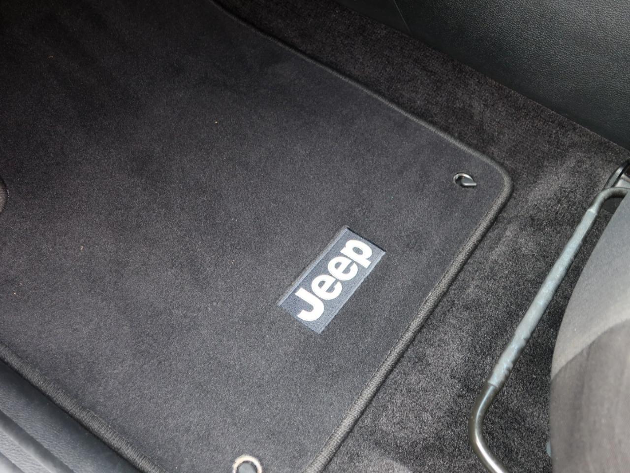 Jeep Cherokee Latitude 4WD 2015