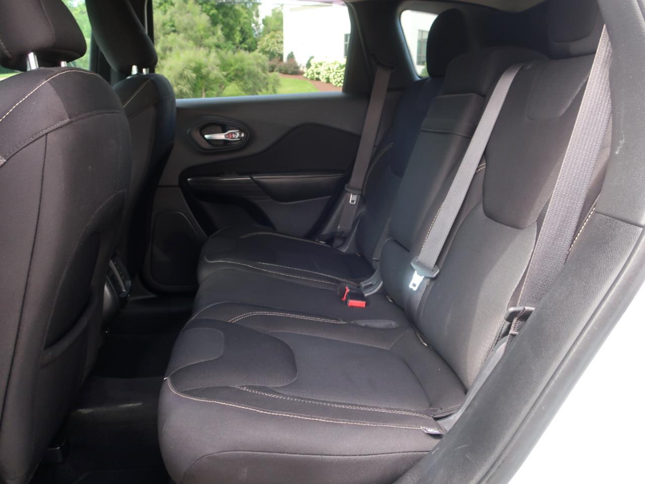 Jeep Cherokee Latitude 4WD 2015