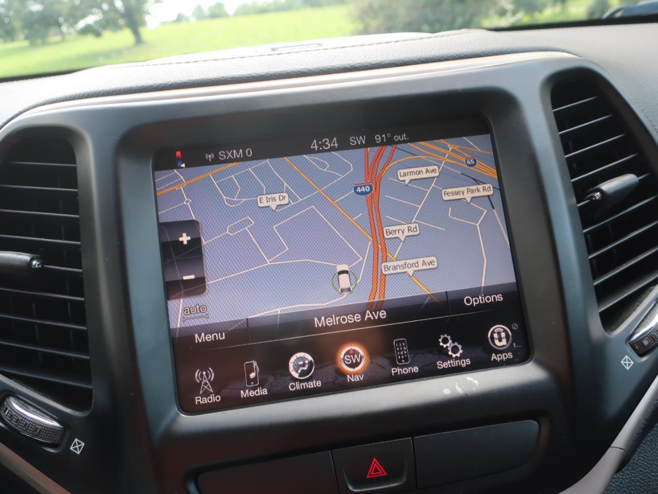 Jeep Cherokee Latitude 4WD 2015