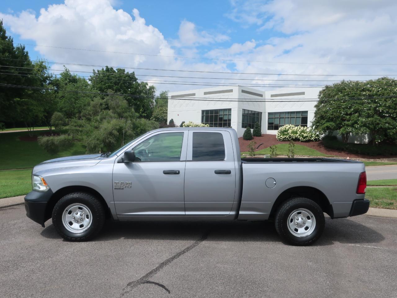 RAM 1500 Classic Tradesman Quad Cab 2WD 2019