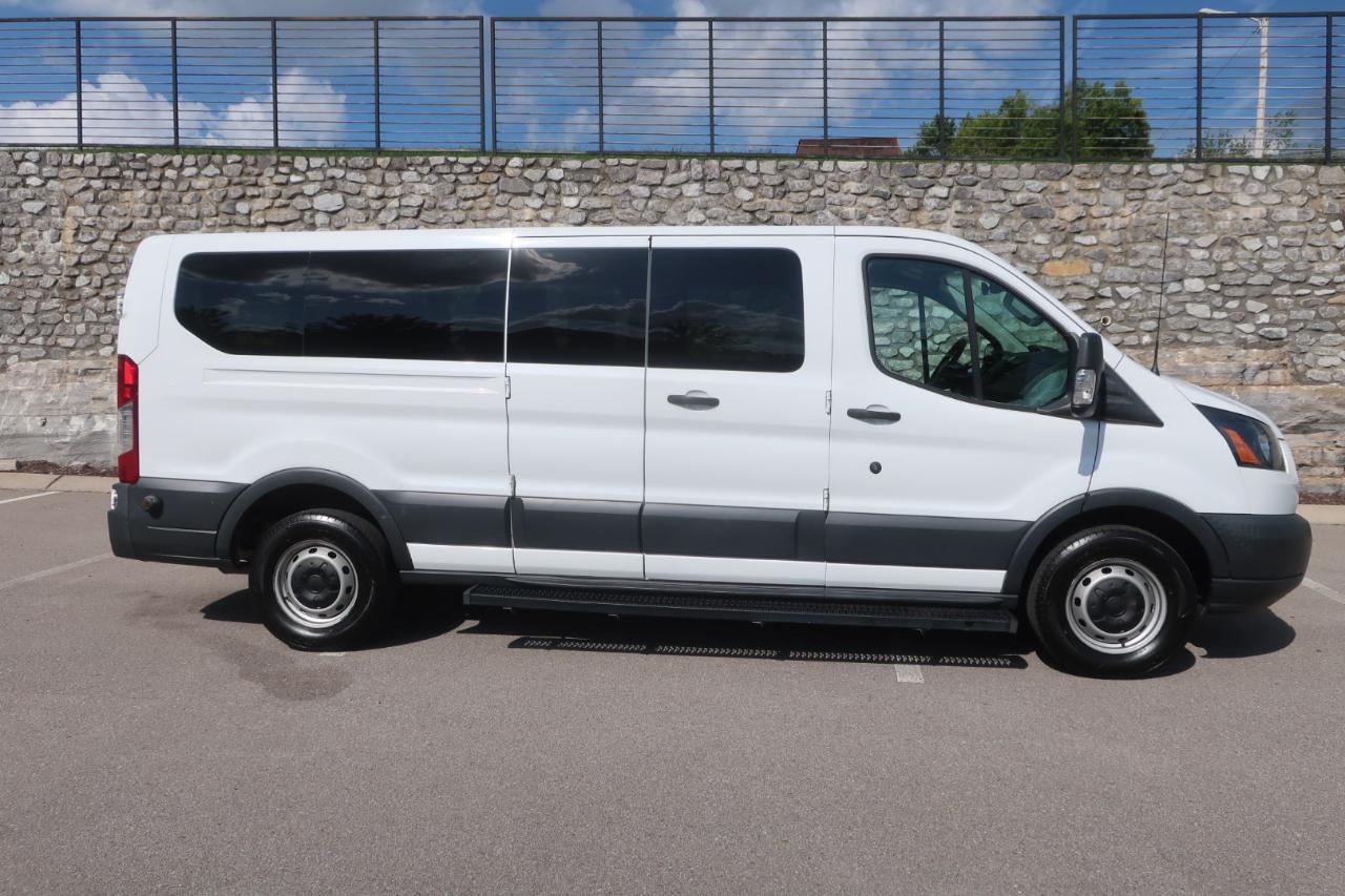 Ford Transit 350 Wagon Low Roof XL 60/40 Pass. 148-in. WB 2018