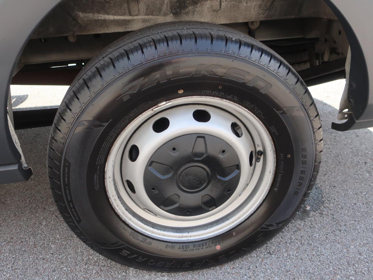 Ford Transit 350 Wagon Low Roof XL 60/40 Pass. 148-in. WB 2018