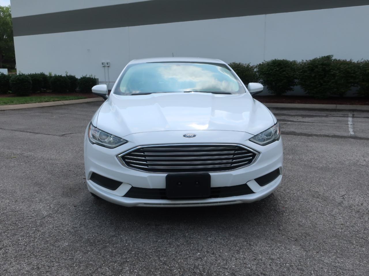 Ford Fusion Hybrid S 2018