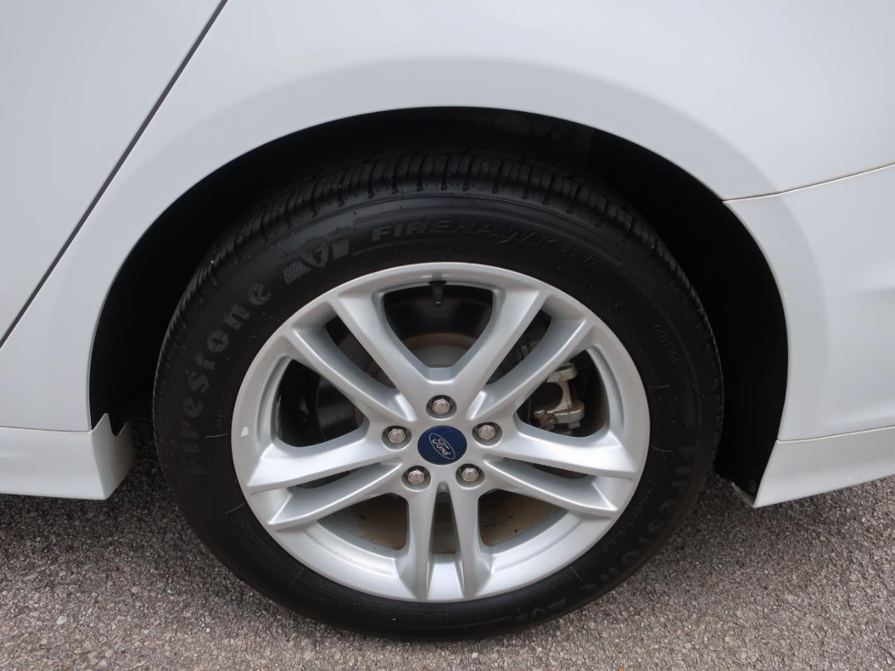 Ford Fusion Hybrid S 2018