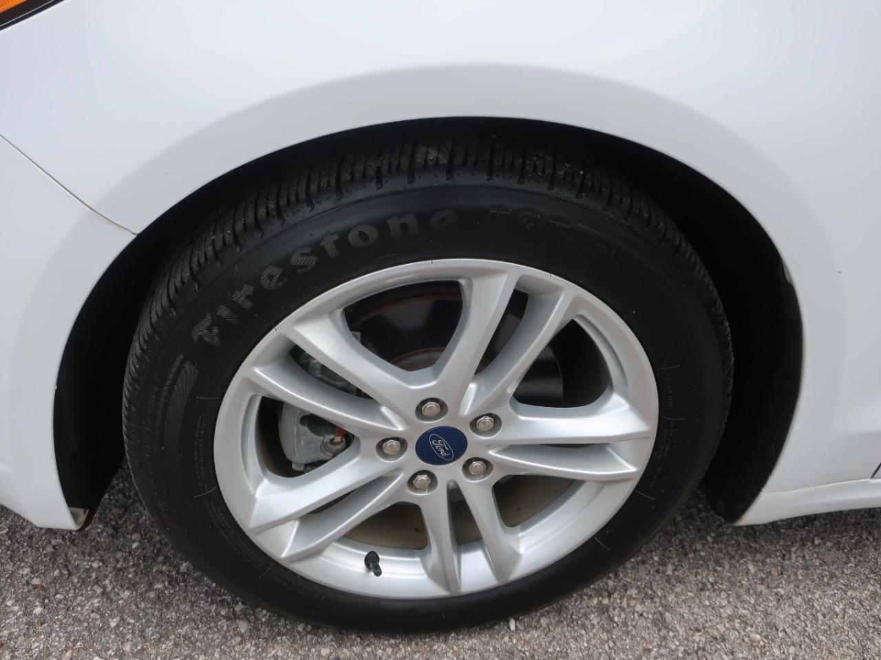 Ford Fusion Hybrid S 2018