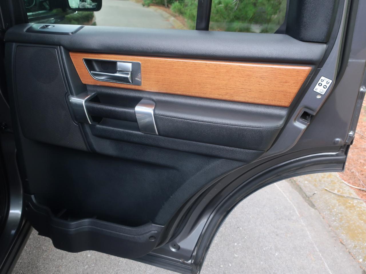 Land Rover LR4 HSE 2013