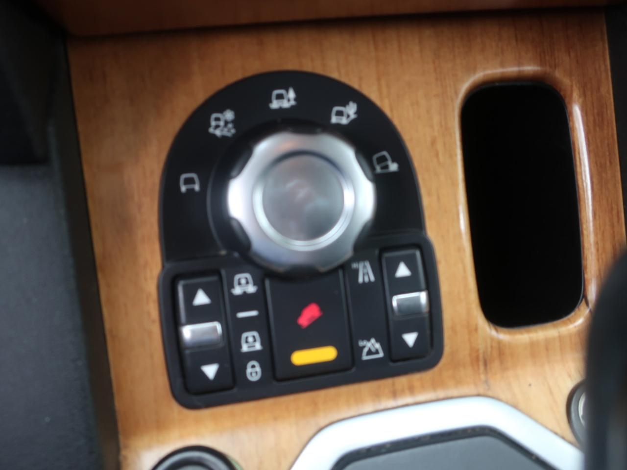 Land Rover LR4 HSE 2013