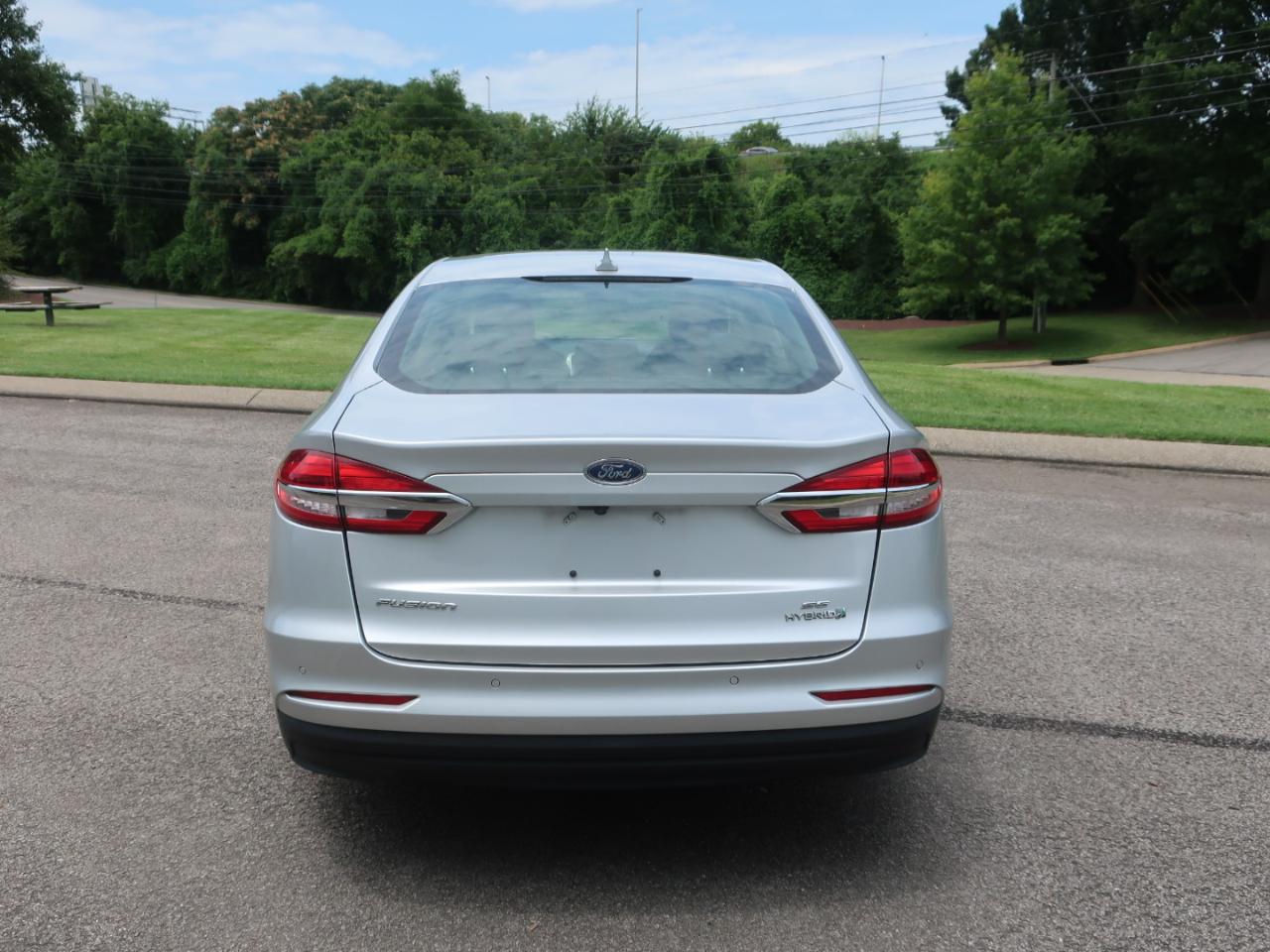 Ford Fusion Hybrid SE 2019