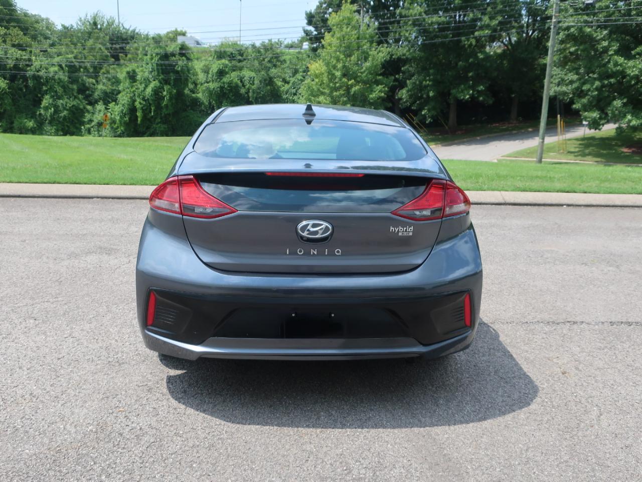 Hyundai Ioniq Hybrid Blue 2018