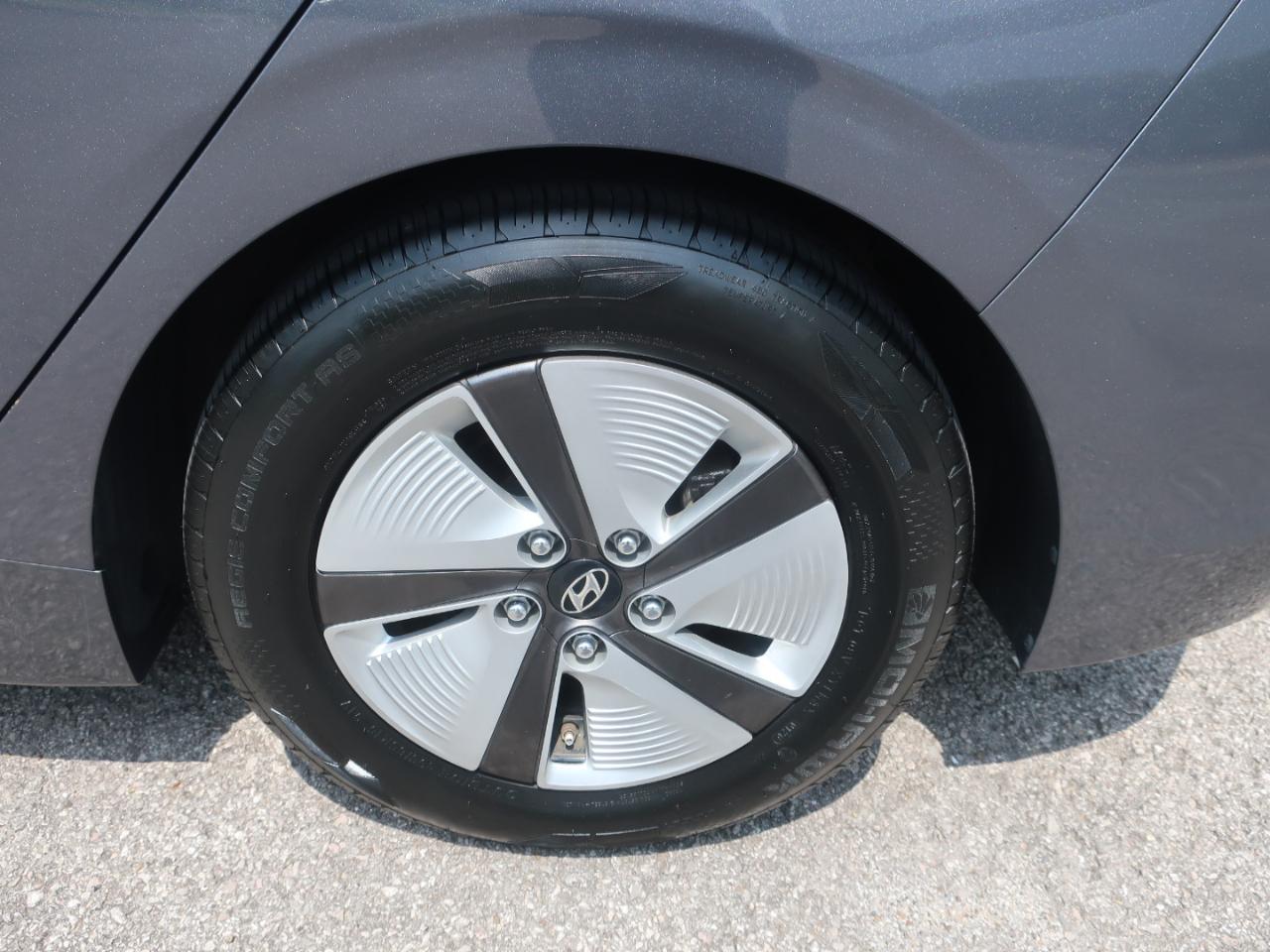 Hyundai Ioniq Hybrid Blue 2018
