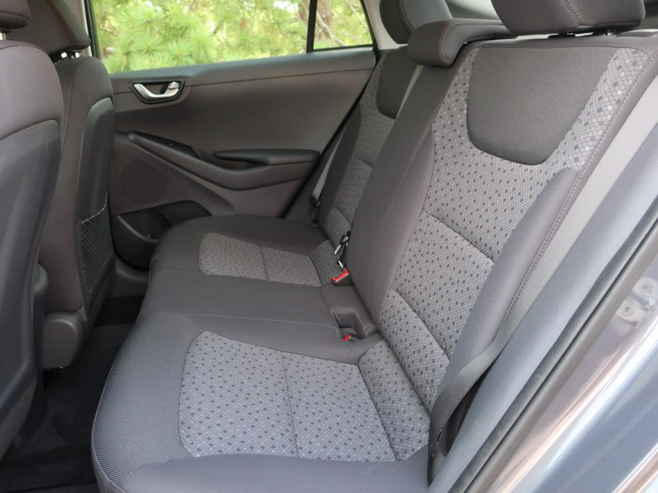 Hyundai Ioniq Hybrid Blue 2018