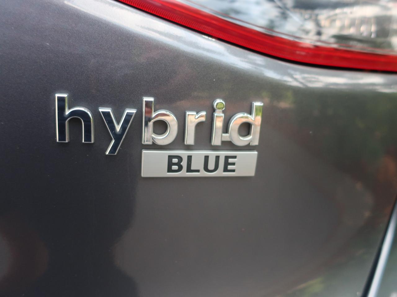 Hyundai Ioniq Hybrid Blue 2018