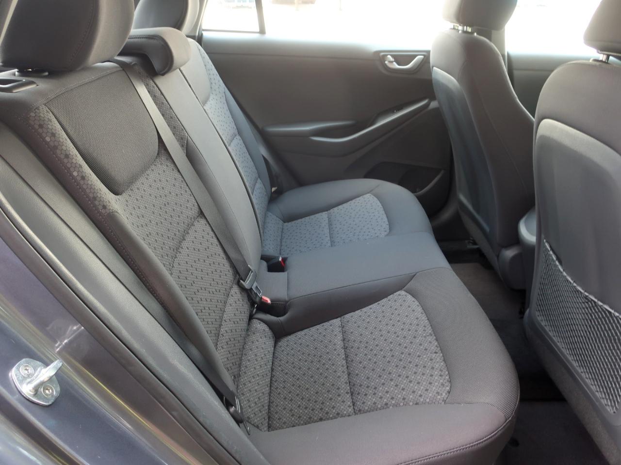 Hyundai Ioniq Hybrid Blue 2018