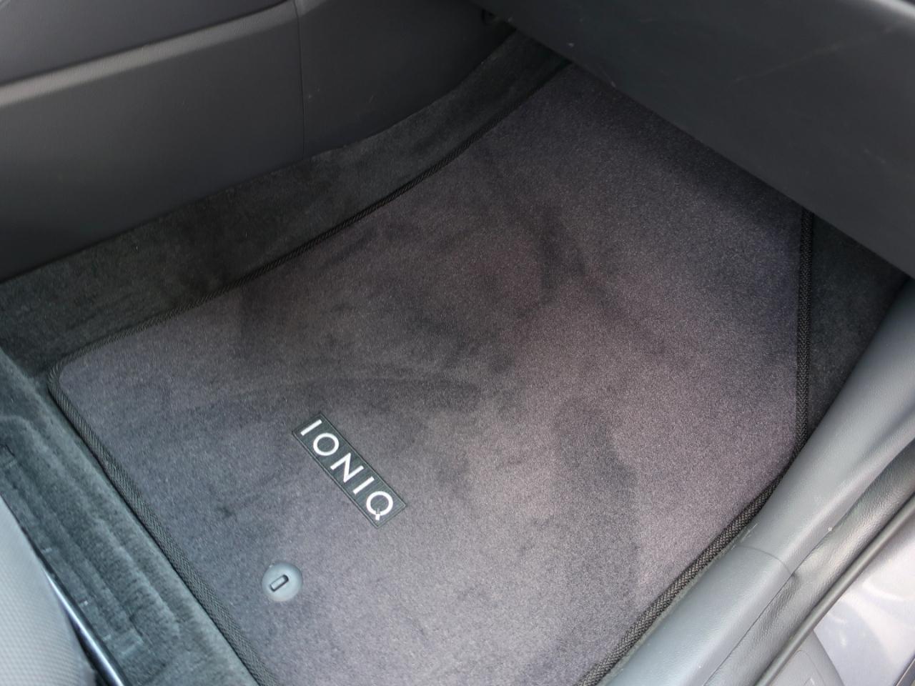 Hyundai Ioniq Hybrid Blue 2018