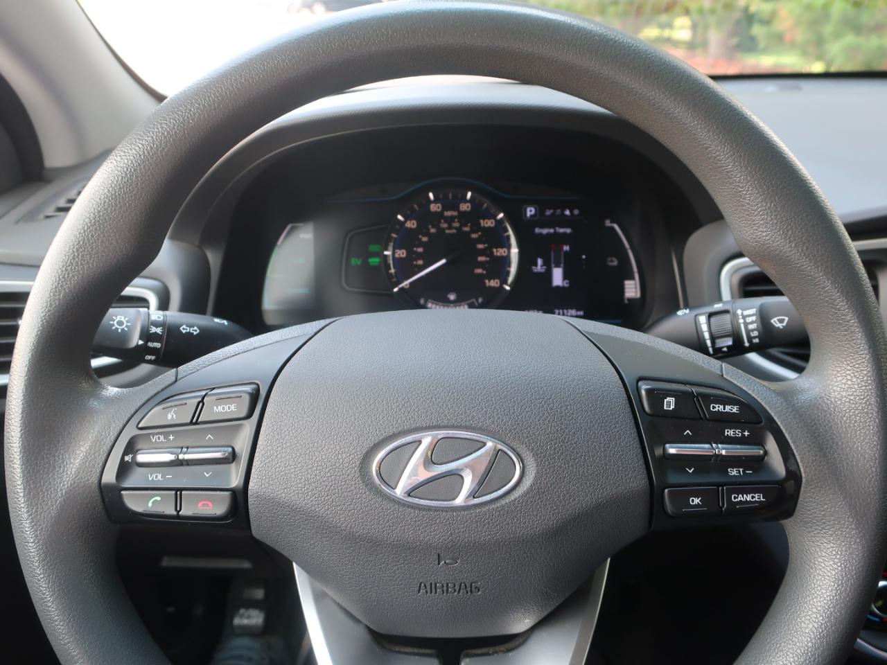 Hyundai Ioniq Hybrid Blue 2018